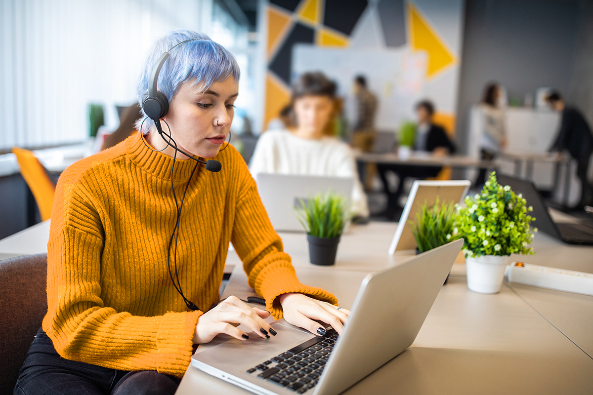 [Study] Forrester TEI Study reveals Sprinklr Service delivered 210% ROI