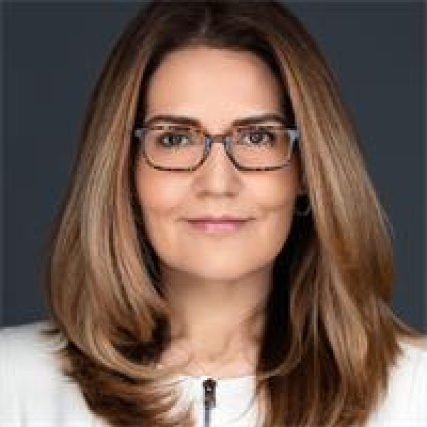 Profile photo of Roxie Strohmenger