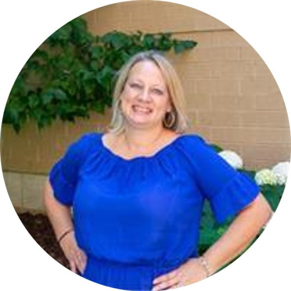 Profile photo of Shelly Losinski
